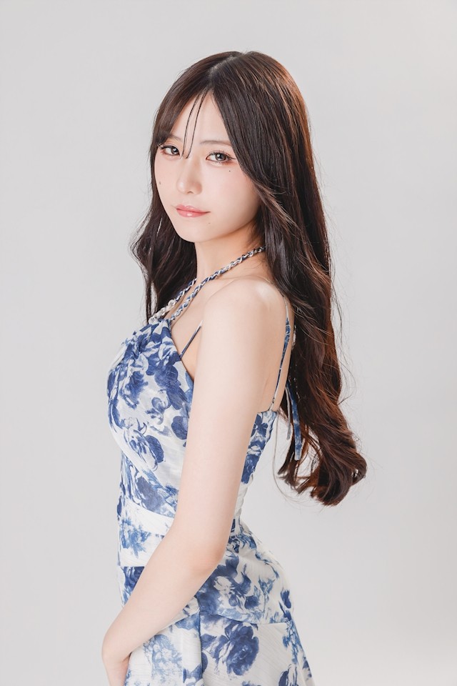 浅倉 かれんプロフィール写真2